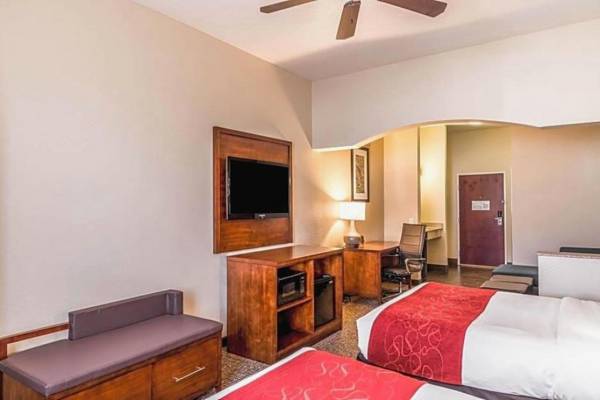 Workspace - Comfort Suites South