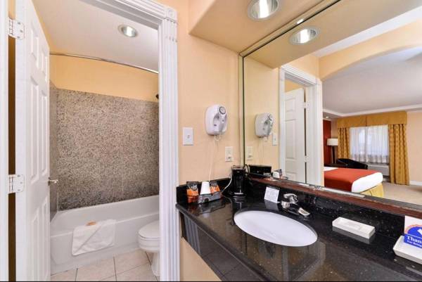 Americas Best Value Inn Angleton