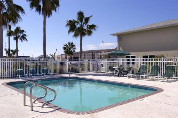 Super 8 by Wyndham Aransas Pass