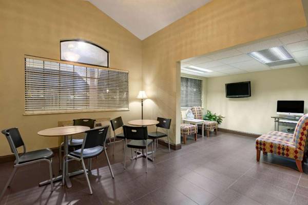 Microtel Inn & Suites by Wyndham Arlington/Dallas Area