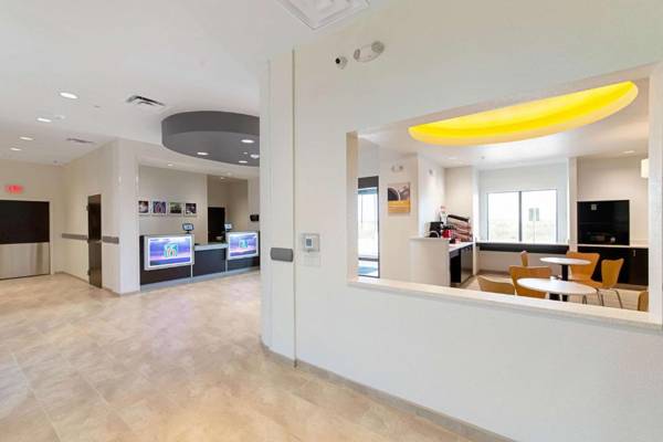 Studio 6 Austin Airport