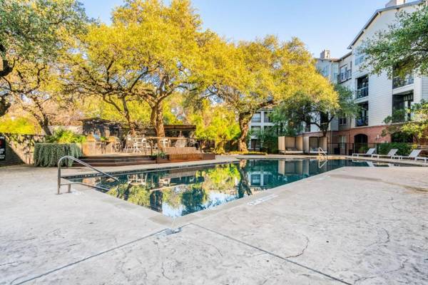 Mint House Austin - South Congress