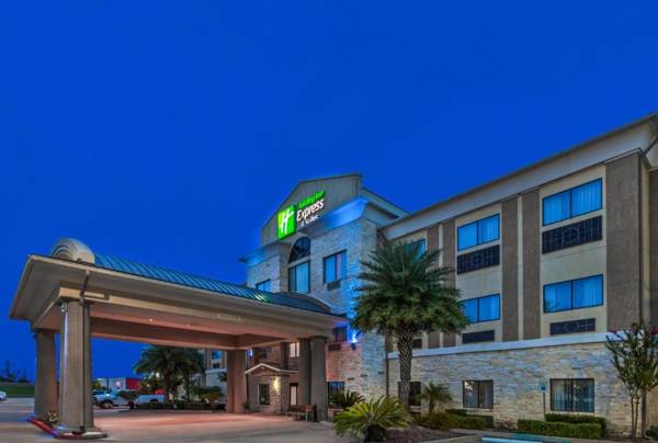 Holiday Inn Express Hotel & Suites Beaumont Northwest an IHG Hotel