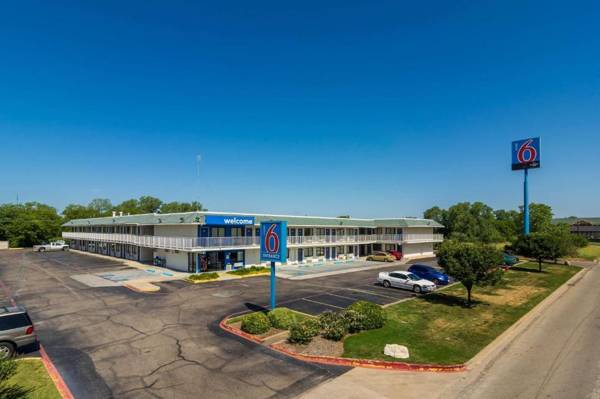 Motel 6-Bellmead TX - Waco