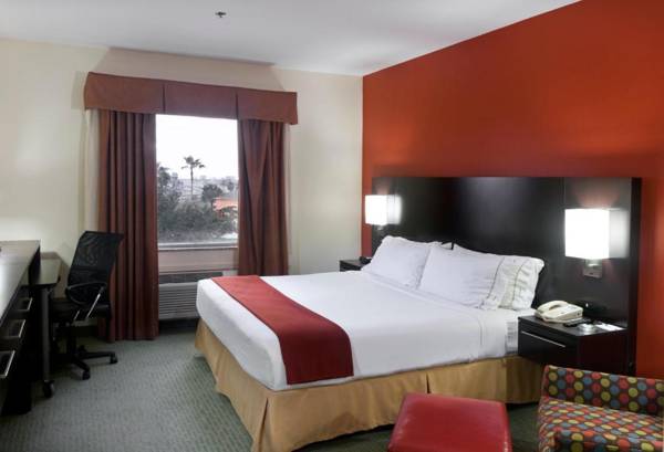 Workspace - Holiday Inn Express Hotel and Suites Brownsville an IHG Hotel