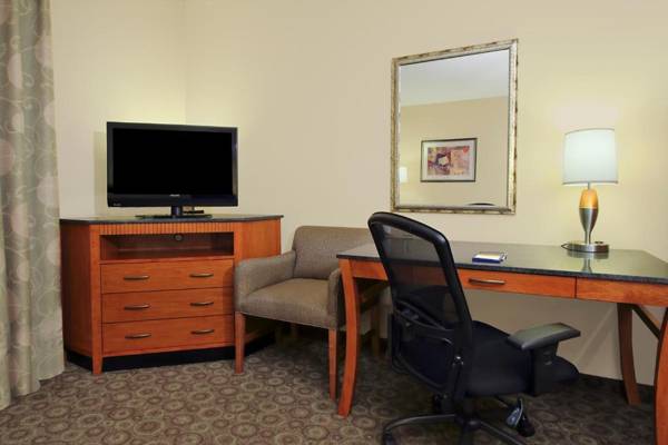 Workspace - Hampton Inn & Suites Buffalo