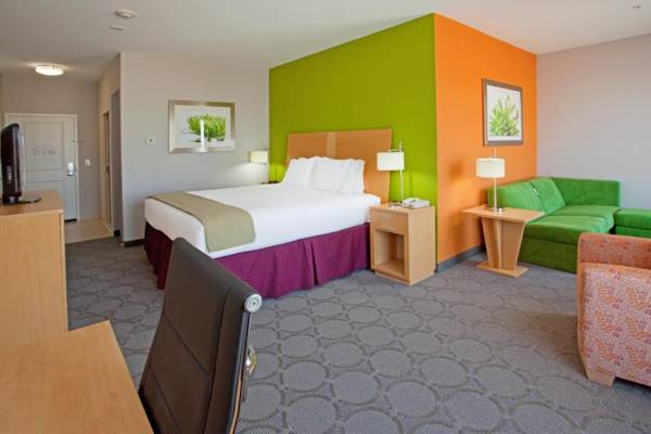 Holiday Inn Express Hotel & Suites Clute-Lake Jackson an IHG Hotel