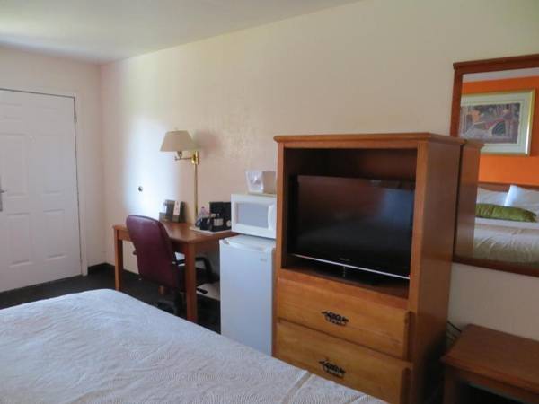 Americas Best Value Inn & Suites-College Station