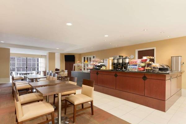 Hawthorn Suites by Wyndham College Station