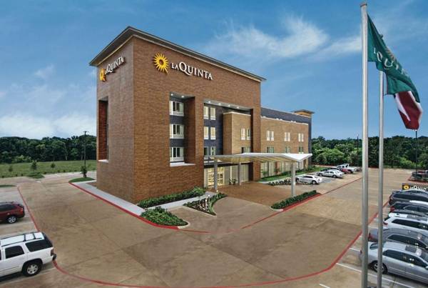 La Quinta by Wyndham College Station South