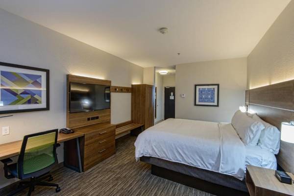 Workspace - Holiday Inn Express & Suites Corpus Christi an IHG Hotel