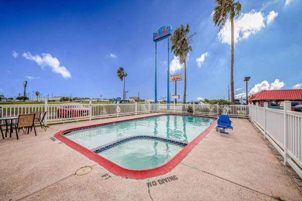 Motel 6-Corpus Christi TX