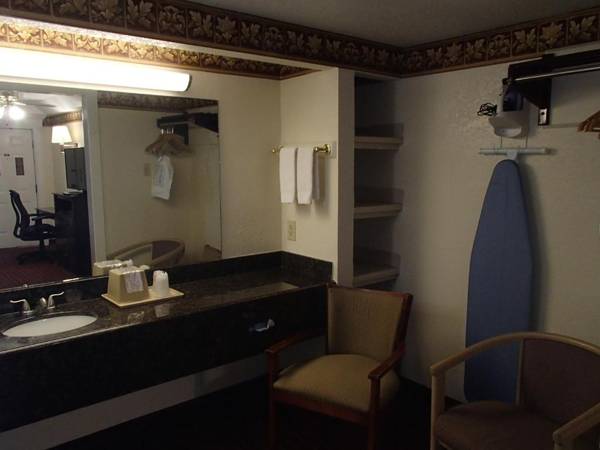 Budget Inn and Suites Corpus Christi