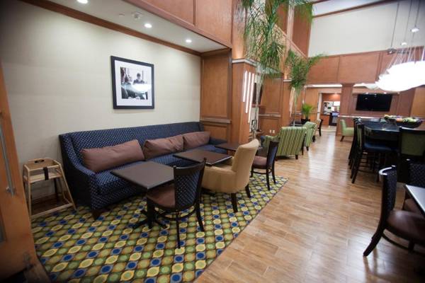 Hampton Inn & Suites Dallas I-30 Cockrell Hill Tx