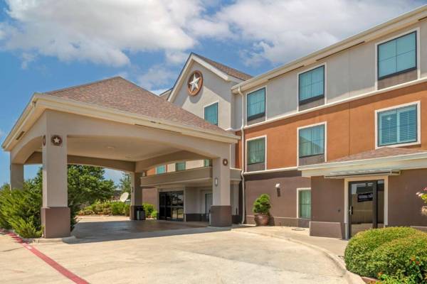 Best Western Plus Denton Inn & Suites