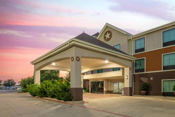 Best Western Plus Denton Inn & Suites