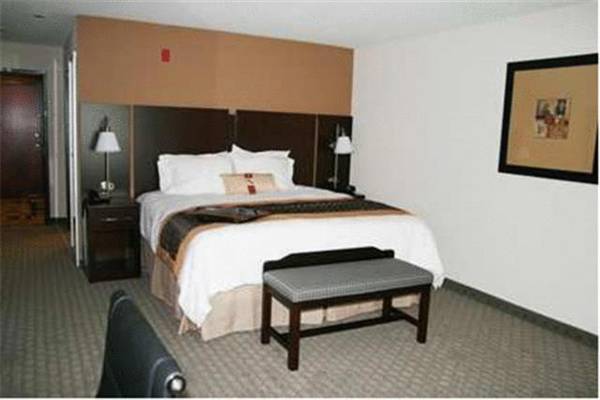 Hampton Inn & Suites Dumas