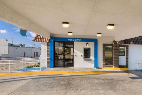 Motel 6-Duncanville TX - Dallas