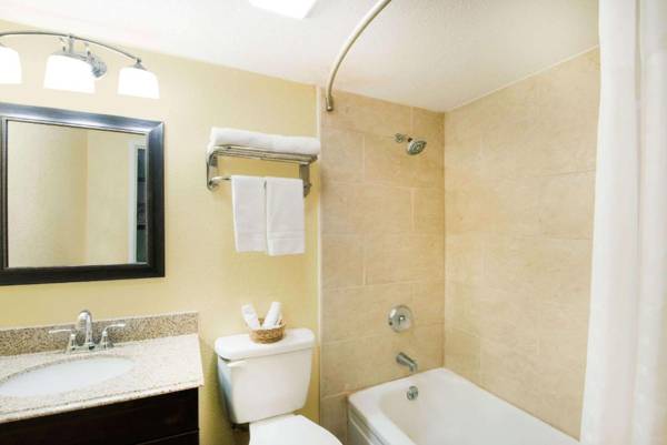 Executive Inn & Kitchenette Suites-Eagle Pass