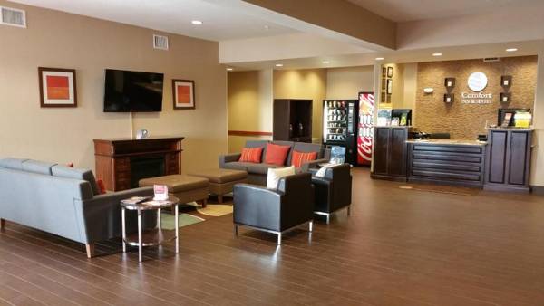 Comfort Inn & Suites Lakeside