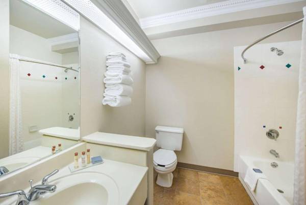 Hawthorn Suites by Wyndham El Paso