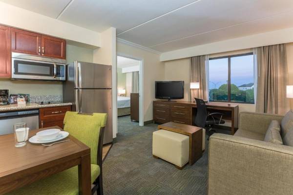 Workspace - Homewood Suites by Hilton Ft. Worth-North at Fossil Creek