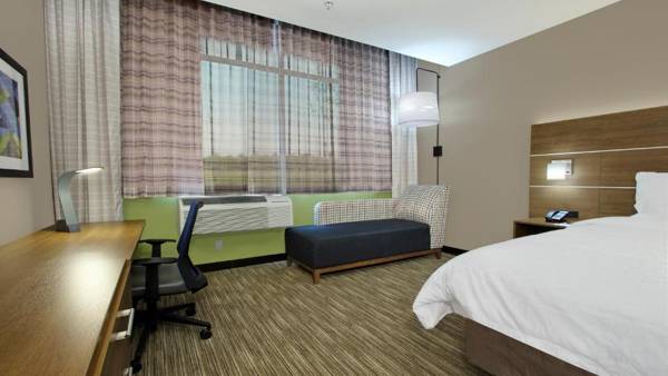 Holiday Inn Express & Suites - Frisco NW Toyota Stdm an IHG Hotel