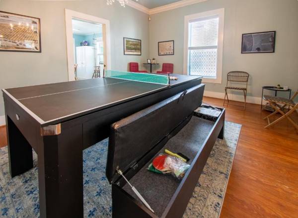 A Bended Oak Bungalow