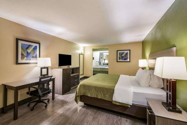 Quality Inn & Suites - Garland