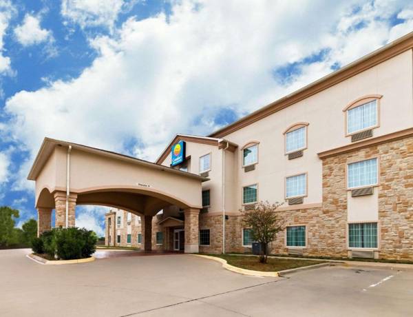 Comfort Inn & Suites near Comanche Peak