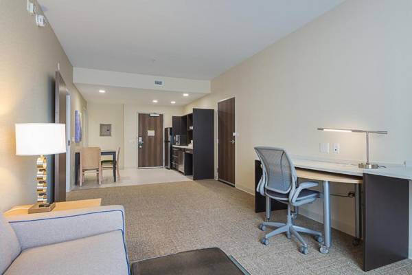 Home2 Suites By Hilton Dallas Grand Prairie