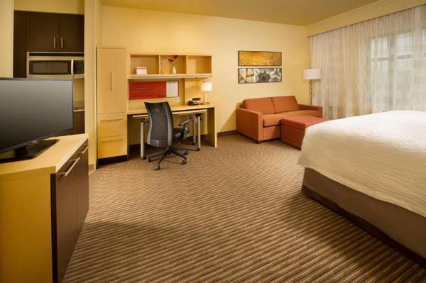 Workspace - TownePlace Suites by Marriott Dallas DFW Airport North/Grapevine