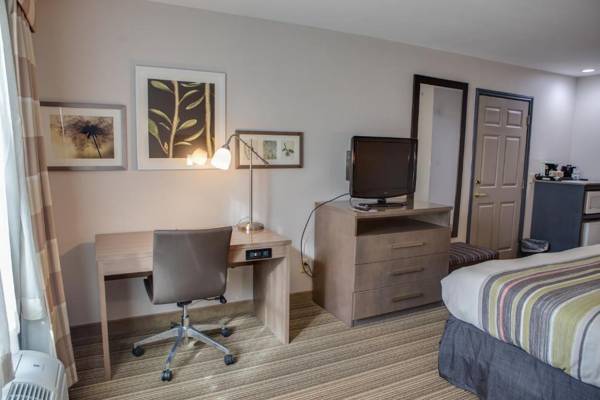 Workspace - Country Inn & Suites by Radisson Harlingen TX