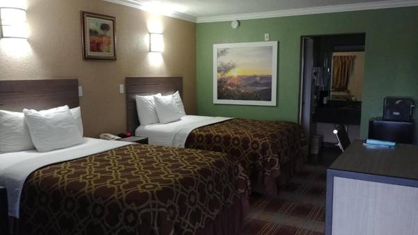 Days Inn by Wyndham Houston East