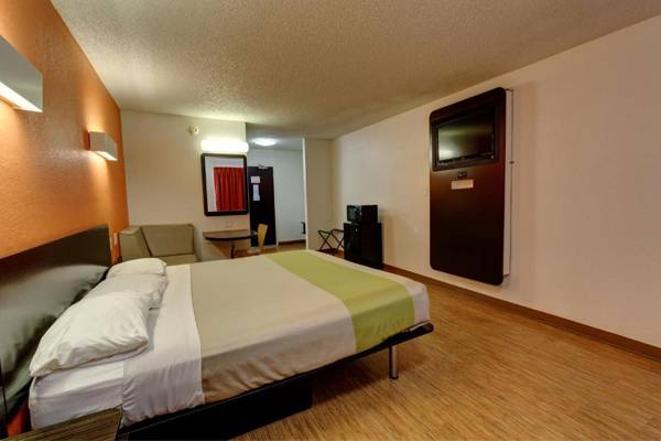 Motel 6-Houston TX - Hobby