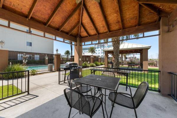 Extended Stay America Suites - Houston - IAH Airport