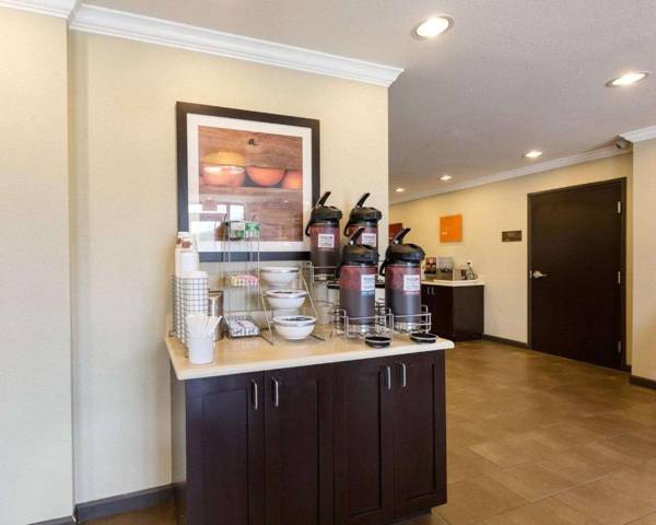 Comfort Suites near Westchase on Beltway 8