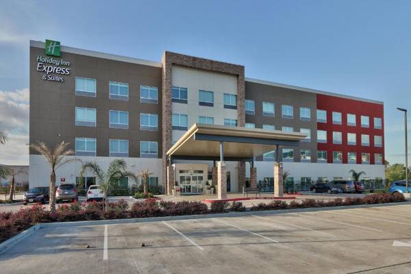Holiday Inn Express & Suites - Houston East - Beltway 8 an IHG Hotel