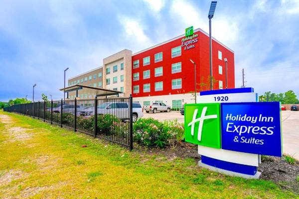 Holiday Inn Express & Suites - Houston IAH - Beltway 8 an IHG Hotel