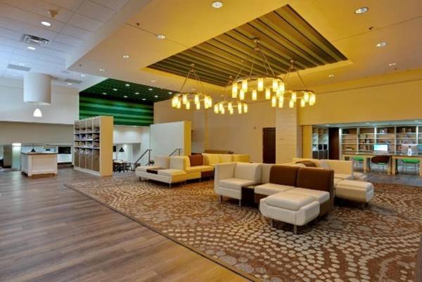 Holiday Inn & Suites Houston NW - Willowbrook an IHG Hotel