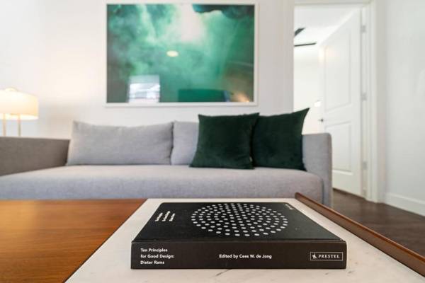 Abode Houston - Montrose Downtown