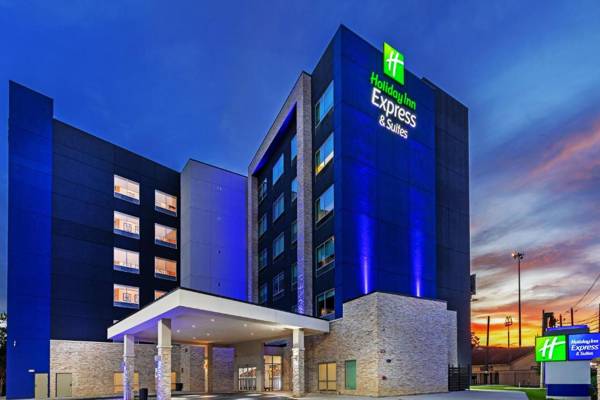 Holiday Inn Express & Suites - Houston - N Downtown an IHG Hotel