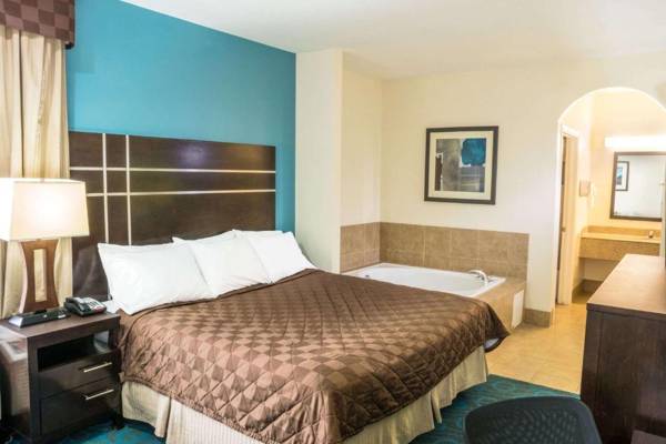 Days Inn by Wyndham Humble/Houston Intercontinental Airport