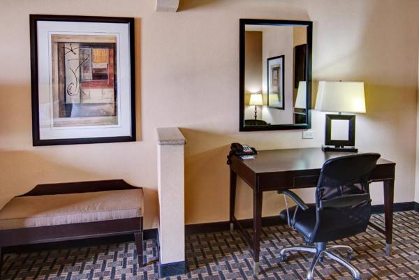 Workspace - Holiday Inn Express Hotel & Suites Huntsville an IHG Hotel