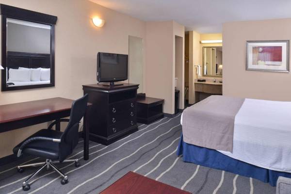 Workspace - Irving Inn & Suites at DFW Airport