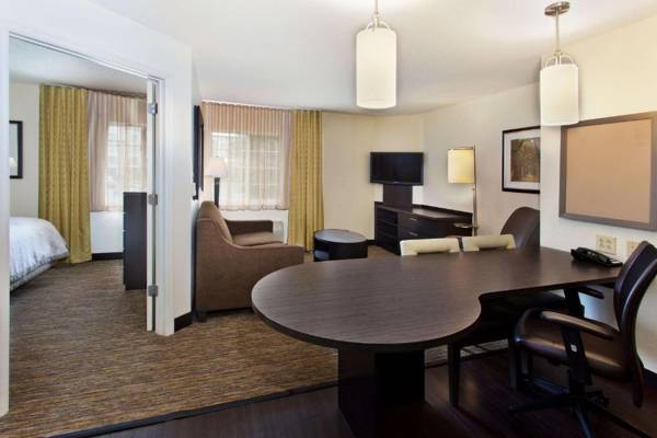 Workspace - Sonesta Simply Suites Dallas Las Colinas