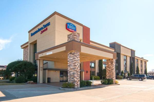 Fairfield Inn & Suites by Marriott Dallas DFW Airport South/Irving