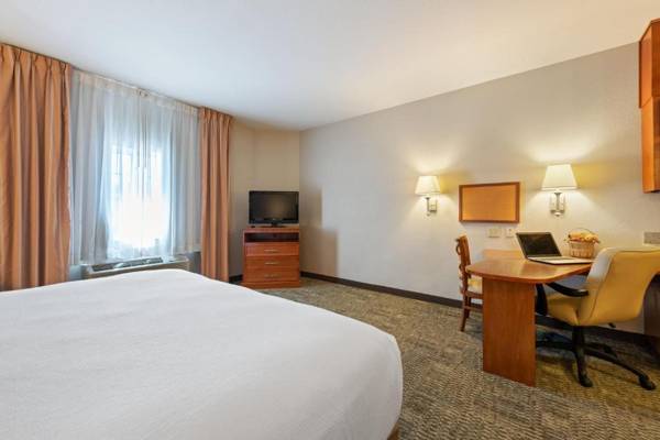 Workspace - Extended Stay America Suites - Houston - Katy - I-10