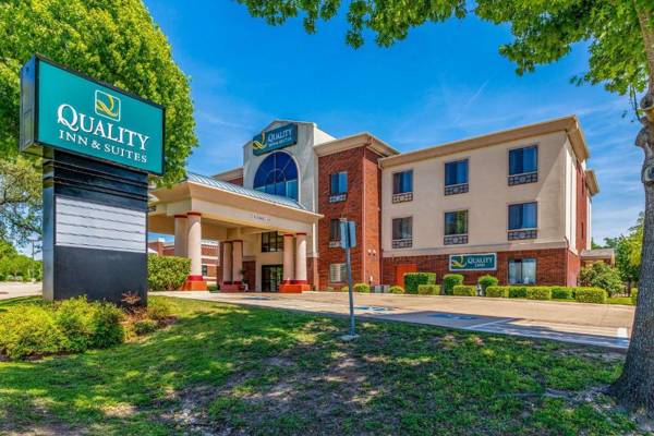 Quality Inn & Suites