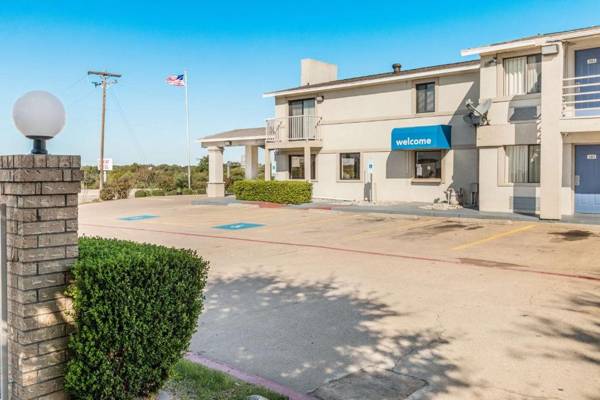 Motel 6-Lancaster TX - DeSoto - Lancaster